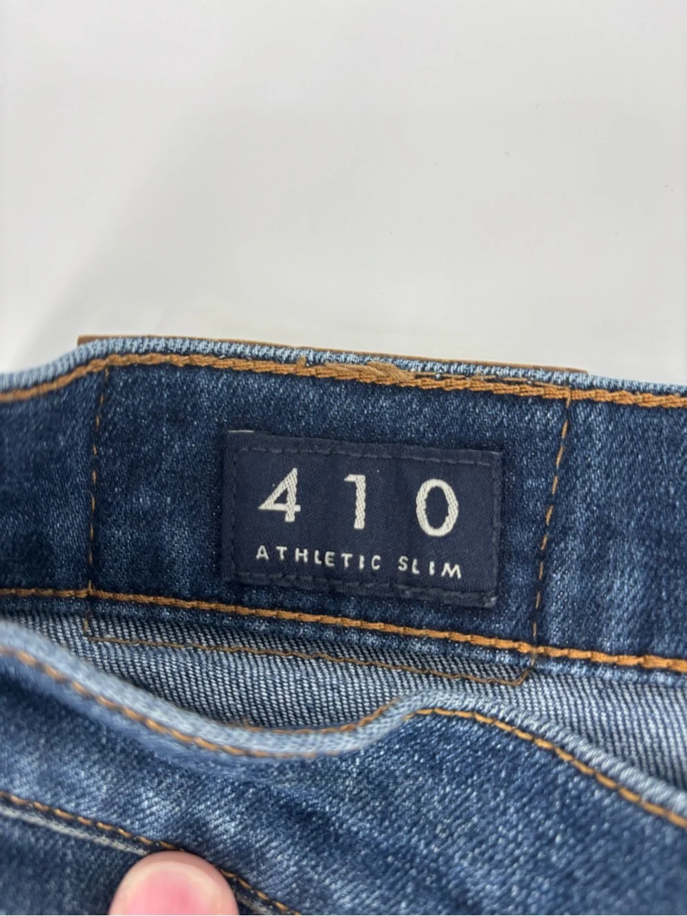 Lucky Brand 410 Athletic Slim Jeans Mens Size 33 x 32 Stretch Blue Medium Wash